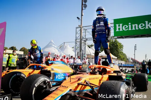 Daniel Ricciardo en Lando Norris behaalden de enige één-twee van 2021 voor McLaren. (Foto: McLaren F1 Media)