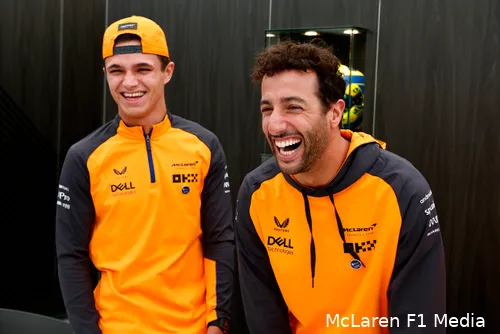 <i>Ricciardo houdt de moed er altijd in, maar kan op basis van zijn prestaties bij McLaren niet rekenen op een stoeltje voor 2023. (Foto: McLaren F1 Media)</i>