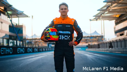 Piastri zit, mede dankzij de hulp van Webber, goed op zijn plek in de Formule 1. (Foto: McLaren F1 Media)