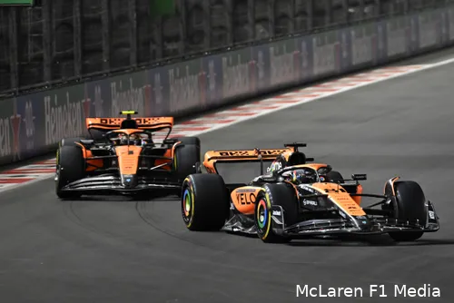 lando norris mclaren lasvegas oscar piastri