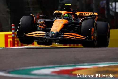 Norris klaagt over een gebrek aan pace. (Bron: McLaren F1 Media)