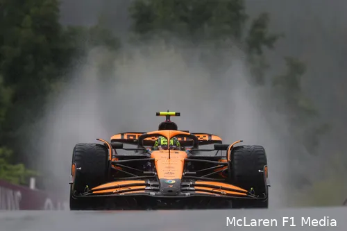 Lando Norris, P5 in de kwalificatie, hier in de regen, Circuit de Francorchamps, Grand Prix van België 2024.