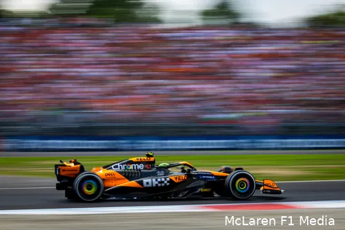 Norris in actie op Monza