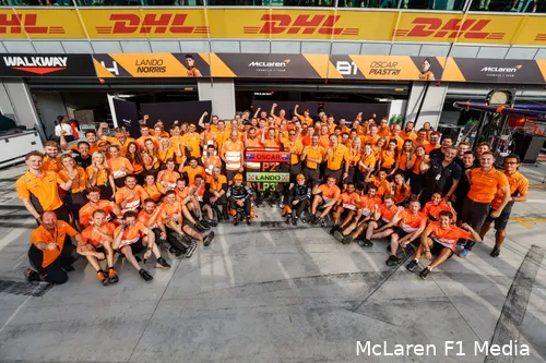 <i>McLaren staat op het punt om voor het eerst sinds 2012 de leiding bij de constructeurs te pakken.</i>