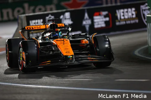 Norris worstelt met zijn McLaren, kwalificatie GP Las vegas 2024.