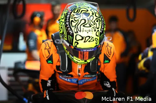 lando norris kwalificatie zaterdag 2025 sprintrace mclaren china