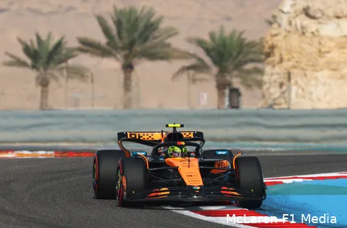 <i>De auto van McLaren is erg snel, maar Norris heeft het dit weekend lastig.</i>