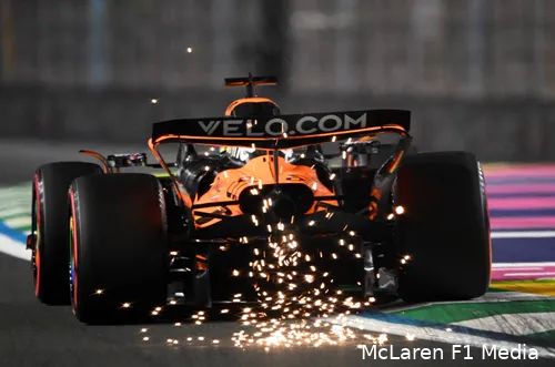 <i>De voorsprong die McLaren in de derde training had verdween.</i>