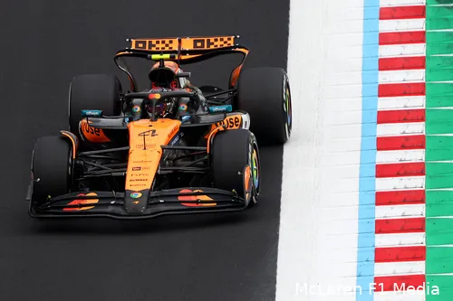 norris mclaren suzuka 1