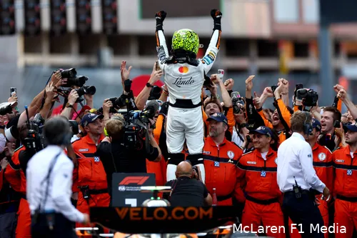 Norris won voor het eerst in Monaco.&nbsp;