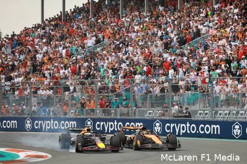max verstappen red bull racing oscar piastri mclaren 2025 miami zondag race