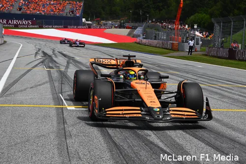 oscar piastri oostenrijk mclaren 2025 mcl39 16