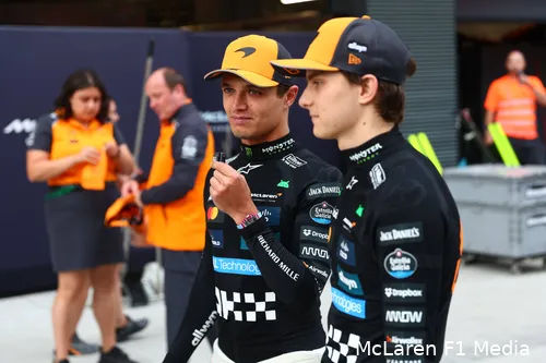 lando-norris-mclaren-gp-hongarije-2025-zondag-oscar-piastri-6