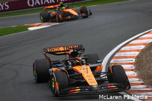 oscar-piastri-lando-norris-mclaren-gp-nederland-2025-zondag-3
