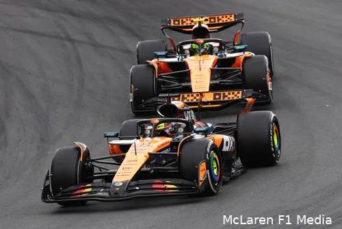 oscar-piastri-lando-norris-mclaren-gp-nederland-2025-zondag