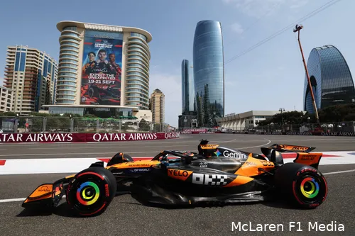 oscar-piastri-mclaren-baku-vrijdag (36)