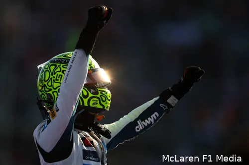 lando-norris-mclaren-mexico-zondag-2025