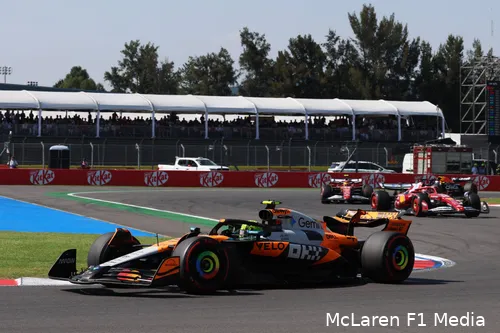 lewis-hamilton-charles-leclerc-ferrari-lando-norris-mclaren-mexico-zondag-2025