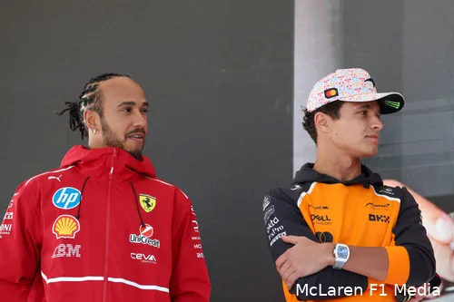 lewis-hamilton-ferrari-lando-norris-mclaren-mexico-vrijdag