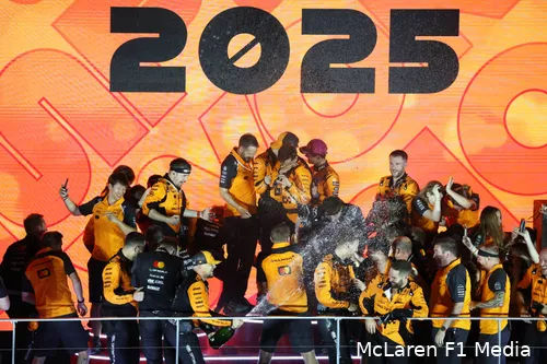mclaren-gp-singapore-2025-zondag-constructeurs-kampioen-3