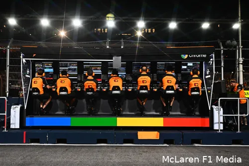 mclaren-pitmuur-2025-singapore