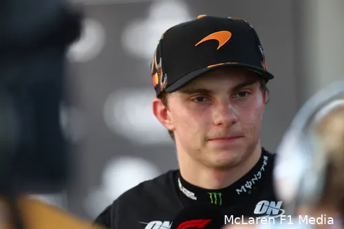 oscar-piastri-mclaren-cota-zaterdag-2025