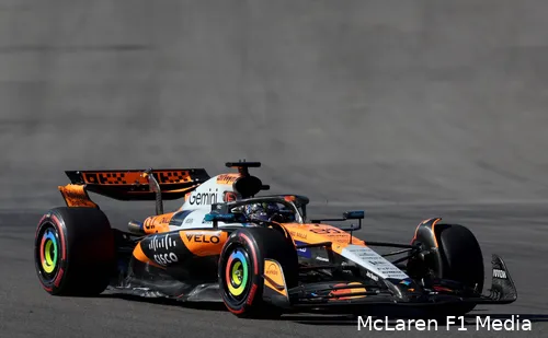 oscar-piastri-mclaren-cota-zondag-2025