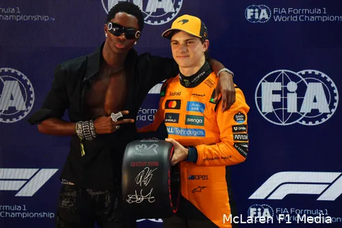 oscar-piastri-mclaren-gp-qatar-2025-zaterdag-poleposition-2