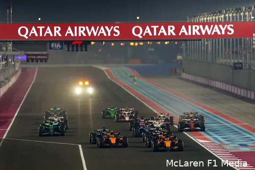 oscar-piastri-mclaren-gp-qatar-2025-zondag-start-lando-norris