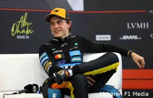 oscar-piastri-mclaren-gp-abu-dhabi-2025-zaterdag-17