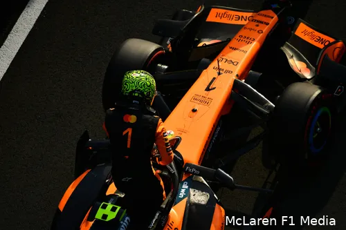 lando-norris-mclaren-gp-china-2026-vrijdag-7