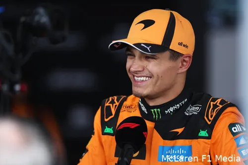 lando-norris-mclaren-zaterdag-australie (16)