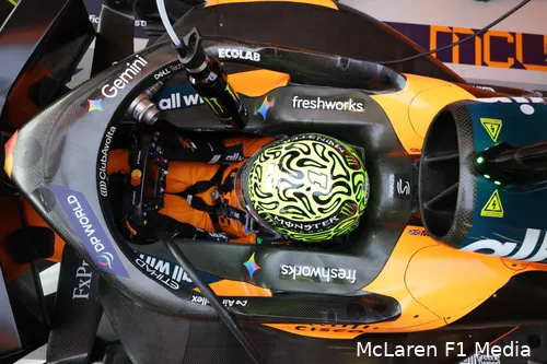 lando-norris-mclaren-zaterdag-australie (3)