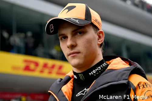 Piastri-zondag-China-McLaren-6