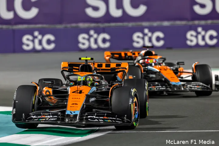 oscar piastri lando norris mcl60 mclaren f1 gp saoedi arabie 2023