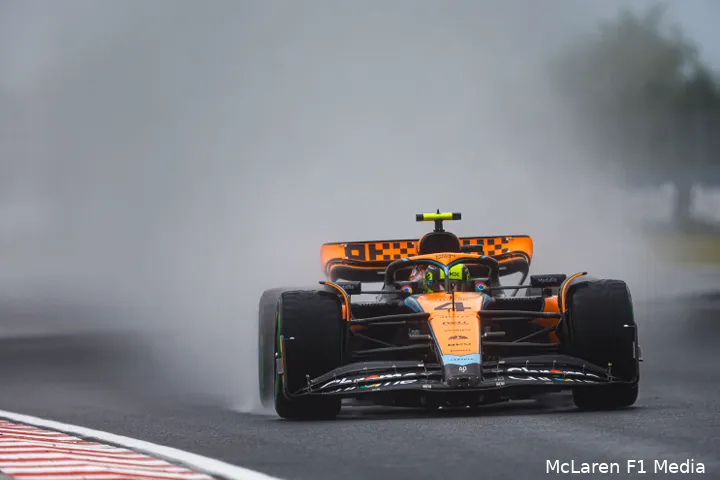<i>McLaren presteert de laatste weken sterk, en Lando Norris doet het vaak goed in regenachtige omstandigheden.</i>
