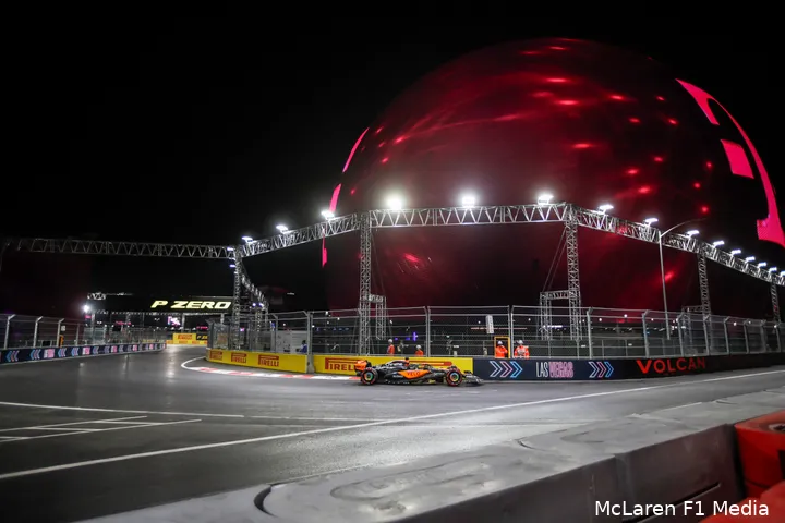lando norris mclaren lasvegas oscar piastri