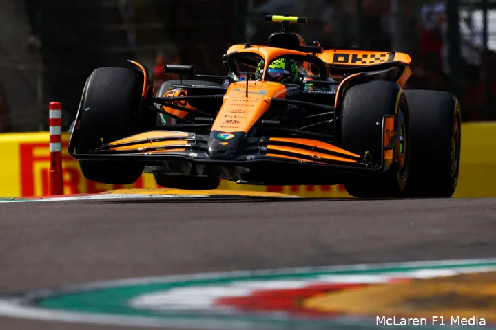 Norris klaagt over een gebrek aan pace. (Bron: McLaren F1 Media)