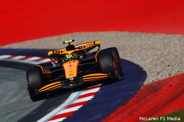 <i>Het is haast week na week een nieuwe aflevering van Verstappen vs. Norris.</i>