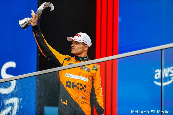<i>Lando Norris leek lange tijd favoriet voor de overwinning</i>