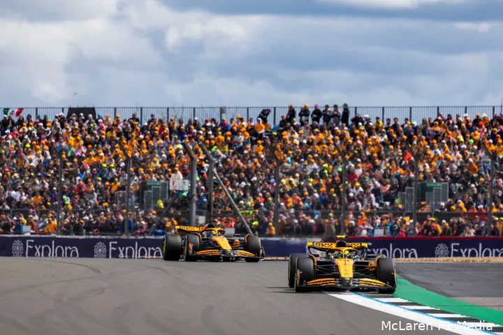 lando norris mclaren racedag silverstone 2024 oscar piastri