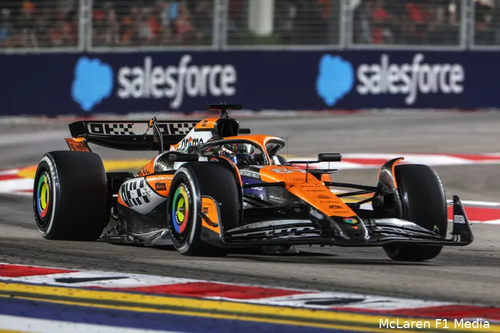 mclaren oscar piastri singapore gp zondag 2024