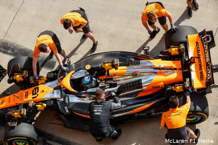 oscar piastri mclaren vrijdag sprintweekend usa mcl38