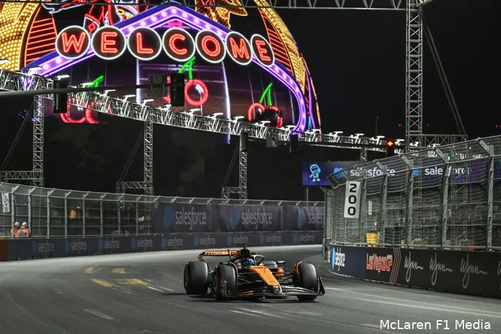 oscar piastri mclaren las vegas kwali 15