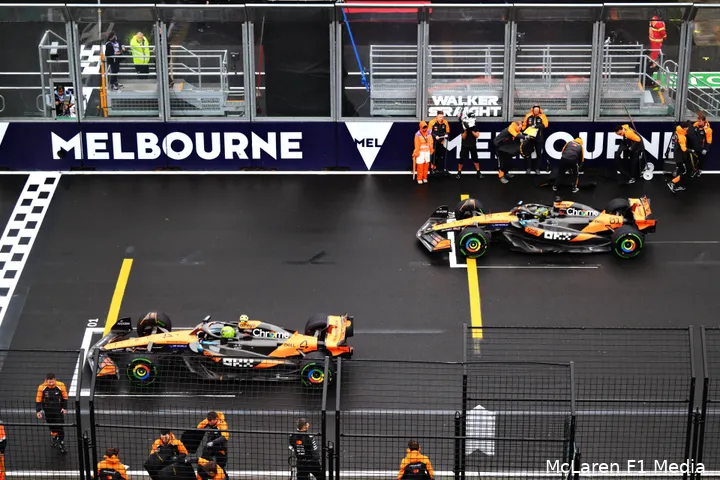 oscar piastri lando norris mclaren gp australie zondag 2025 3
