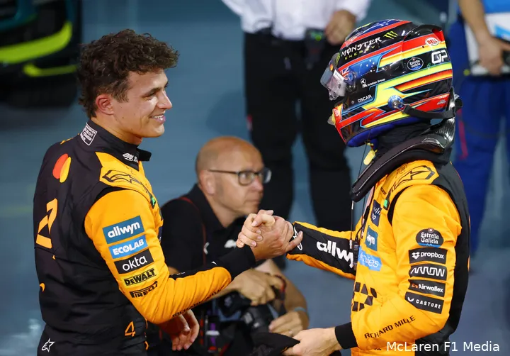 piastri norris 2210080172