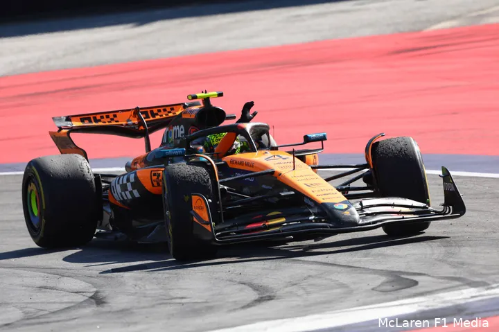 lando norris mclaren gp oostenrijk 2025 zondag 8