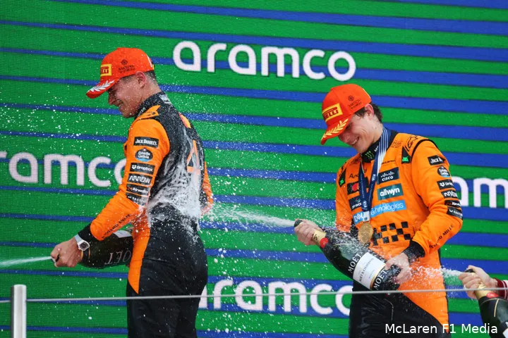 oscar piastri lando norris mclaren gp spanje 2025 zondag podium