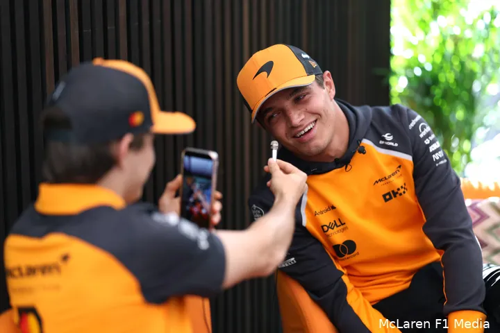 lando-norris-oscar-piastri-donderdag-hongarije-2025
