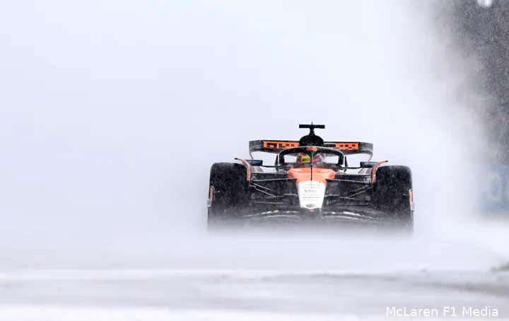 oscar piastri podium silverstone 2025
